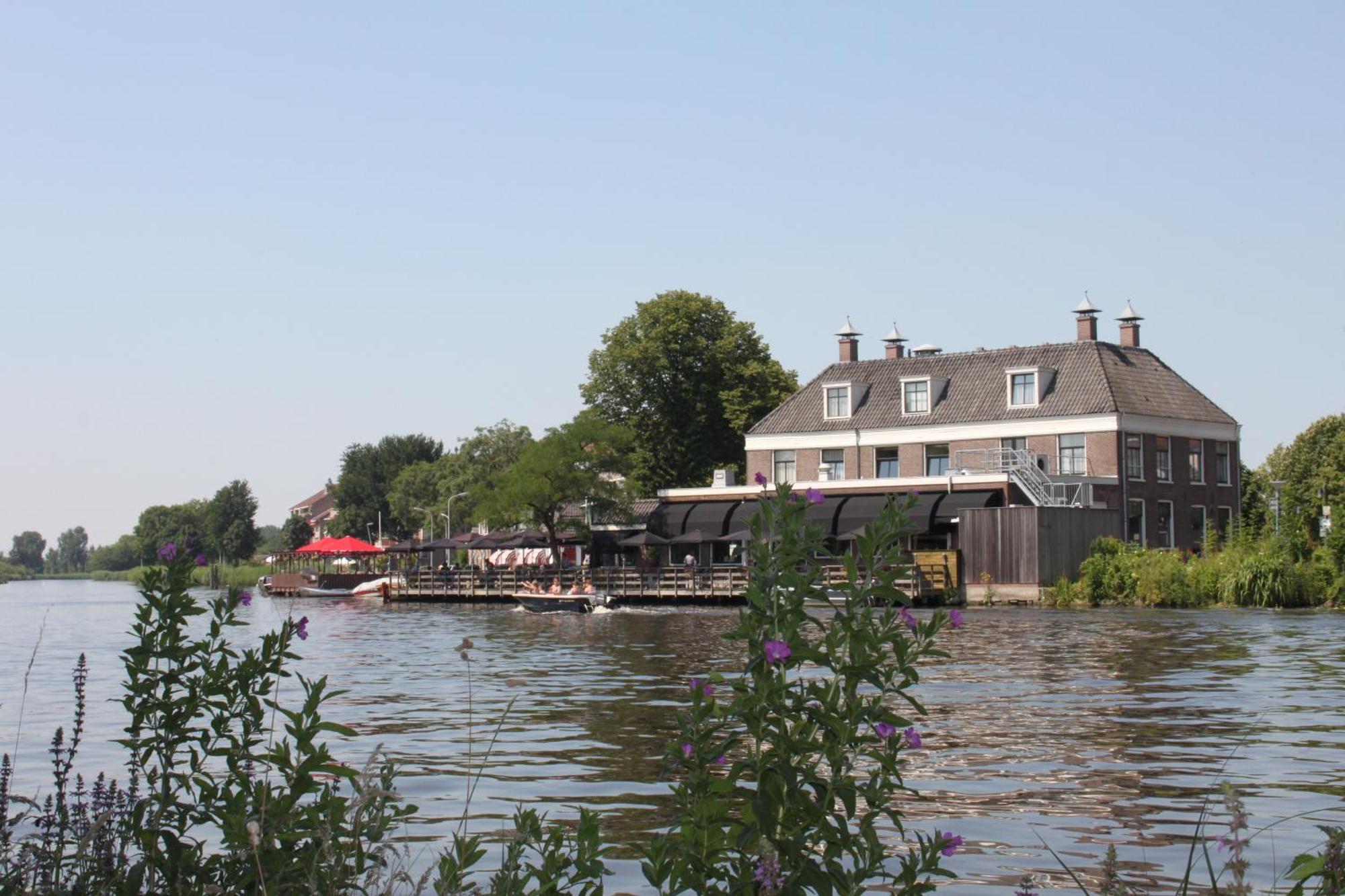 Het Rechthuis Hotel Uithoorn Exterior photo